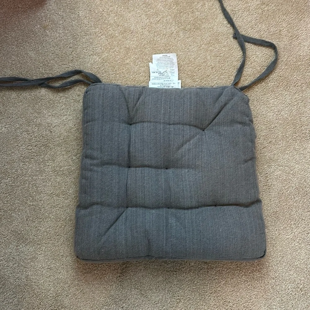 Threshold - Grey Tie On Chairpad